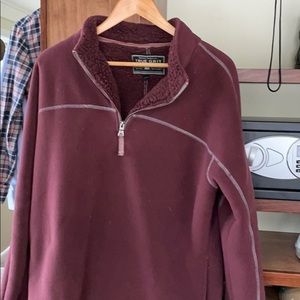 True grit red pullover size small